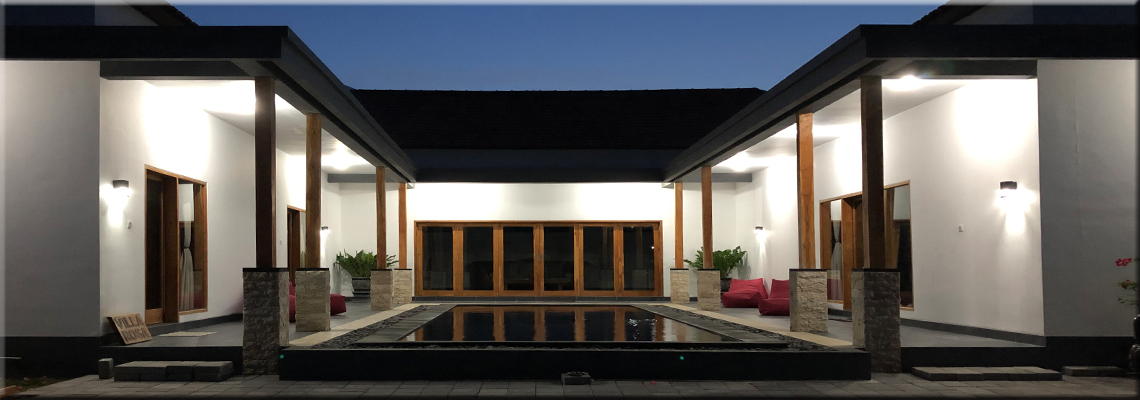 Villa Rosa in the evening